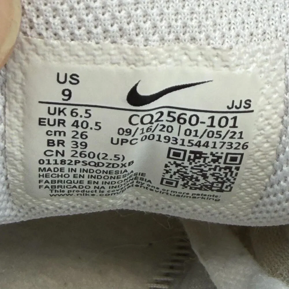 Nike Air Max 90 Shoes Womens Size 9 White Black Running Sneakers CQ2560-101